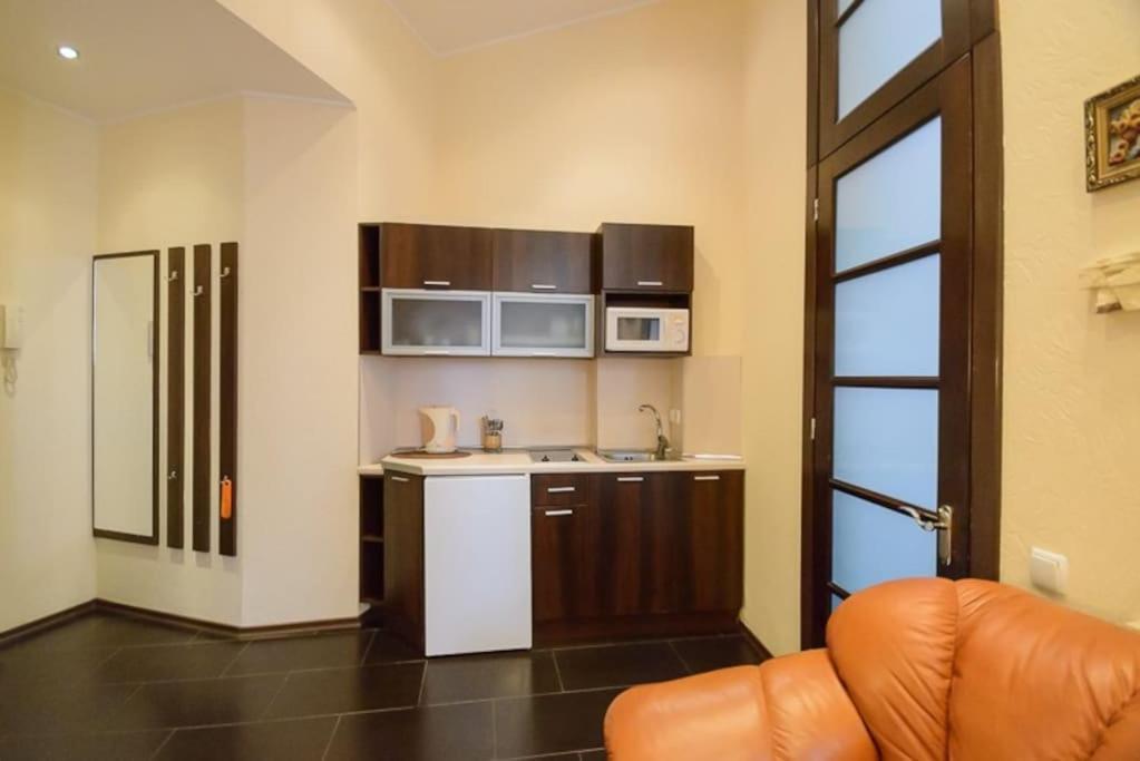Apartment Comfortable On Mikhaylovskiy Lane Kyiv