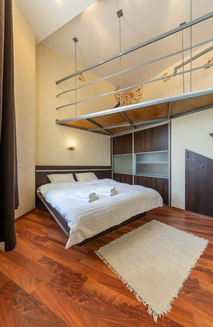 Apartment Comfortable On Mikhaylovskiy Lane *